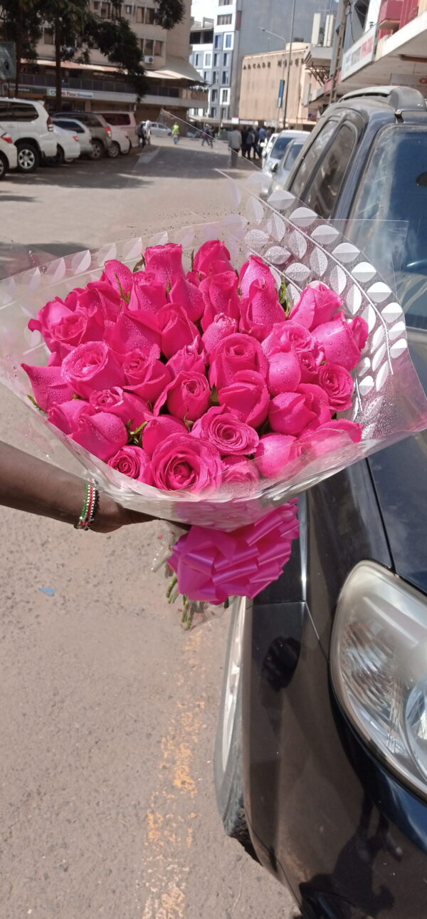 40 HOT PINK ROSES