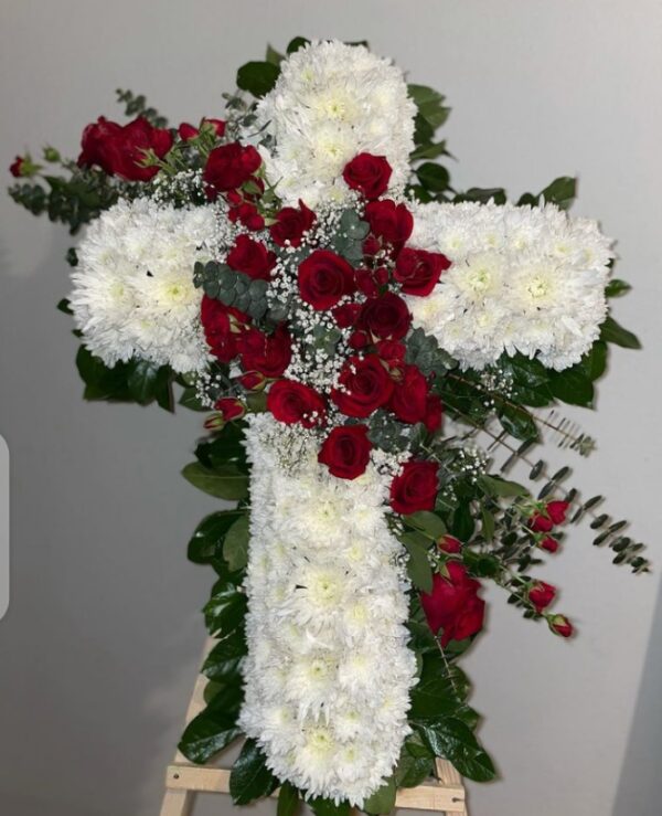 CROSS WREATH